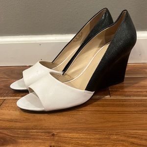 Black and White womens wedge